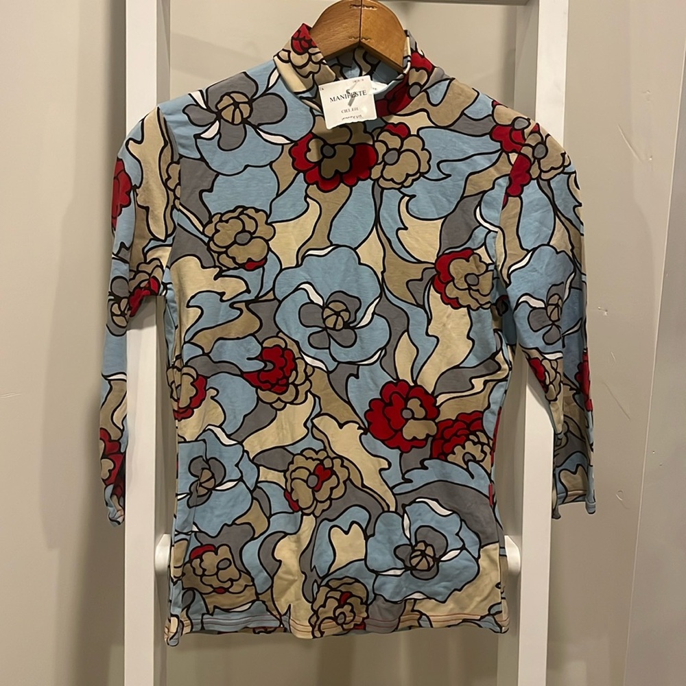 NWT Morgan De Toi Mock Turtle Neck with floral design